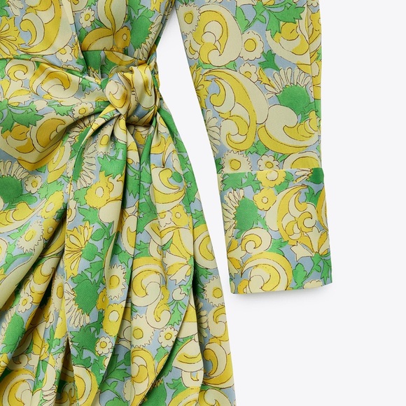 Zara Printed Wrap Dress - Picture 2 of 3